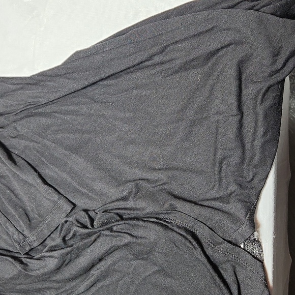 SWS Cardigan - Picture 3 of 10